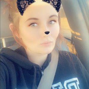 Meet your Posher, Gabrielle